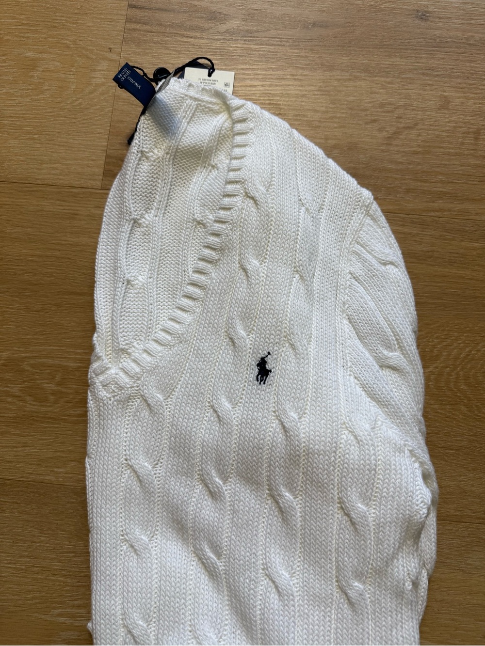 Ralph Lauren Cream Cable-Knit V-Neck Sweater - Picture 15 of 16